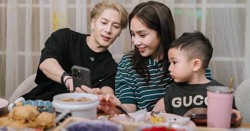 Instagram.com/raffinagita1717